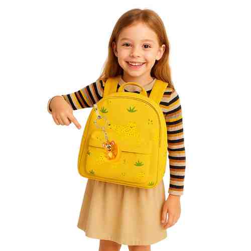 চাঁদে বসা জেরি কিচেন Jerry Sitting on Moon Keychain - Image 5