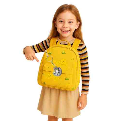 চাঁদে বসা টম কিচেন Tom Sitting on Moon Keychain